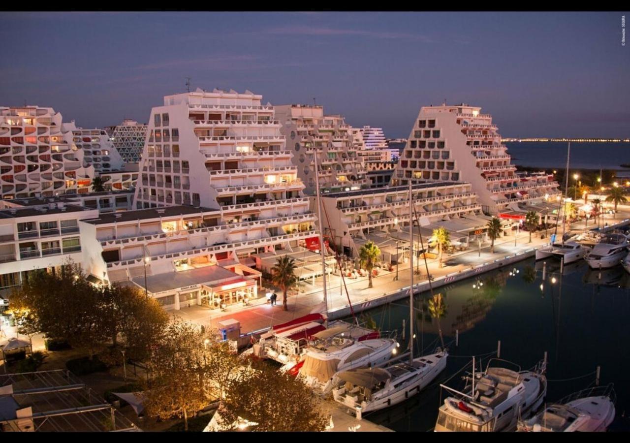 Classe 3 Etoiles - Magnifique Vue Sur Le Port - Wifi Et Clim Λα Γκραντ-Μοτ Εξωτερικό φωτογραφία