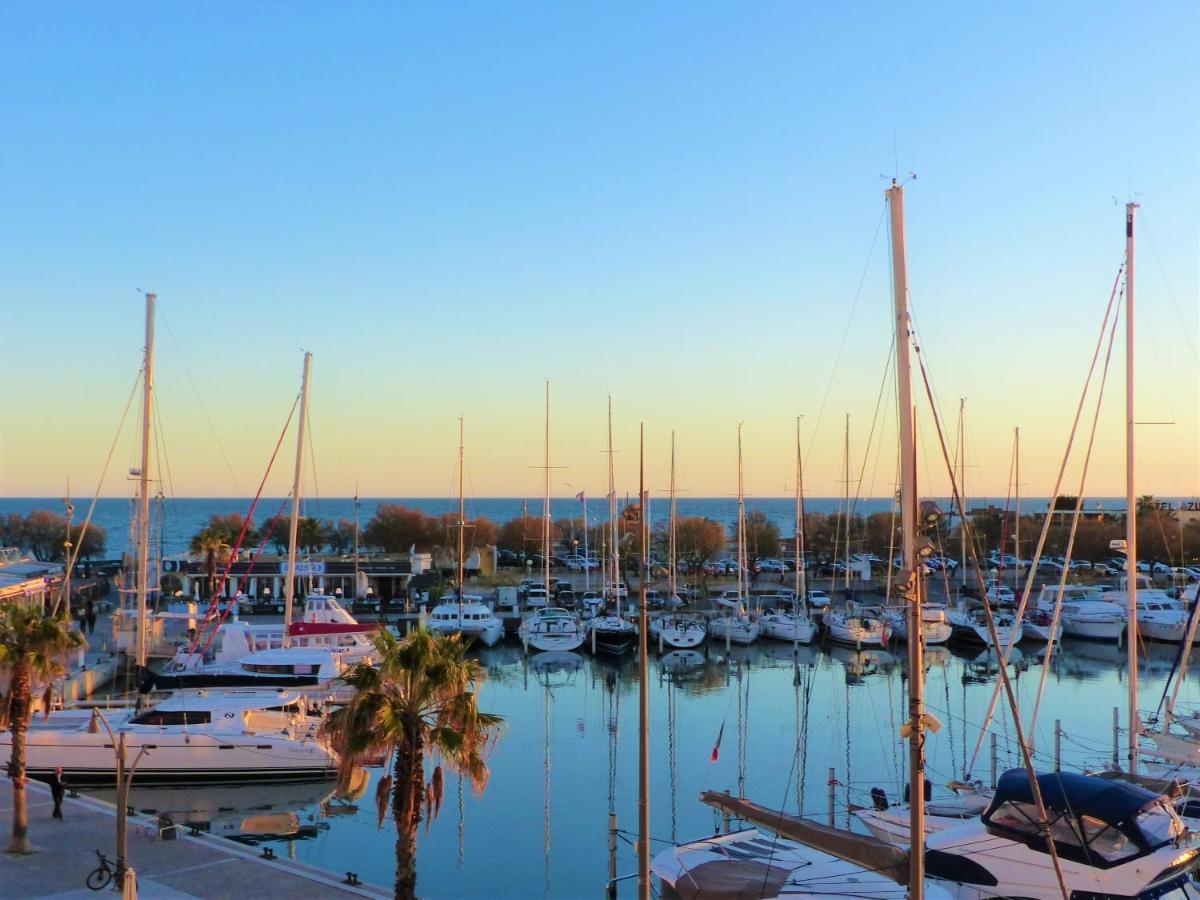Classe 3 Etoiles - Magnifique Vue Sur Le Port - Wifi Et Clim Λα Γκραντ-Μοτ Εξωτερικό φωτογραφία