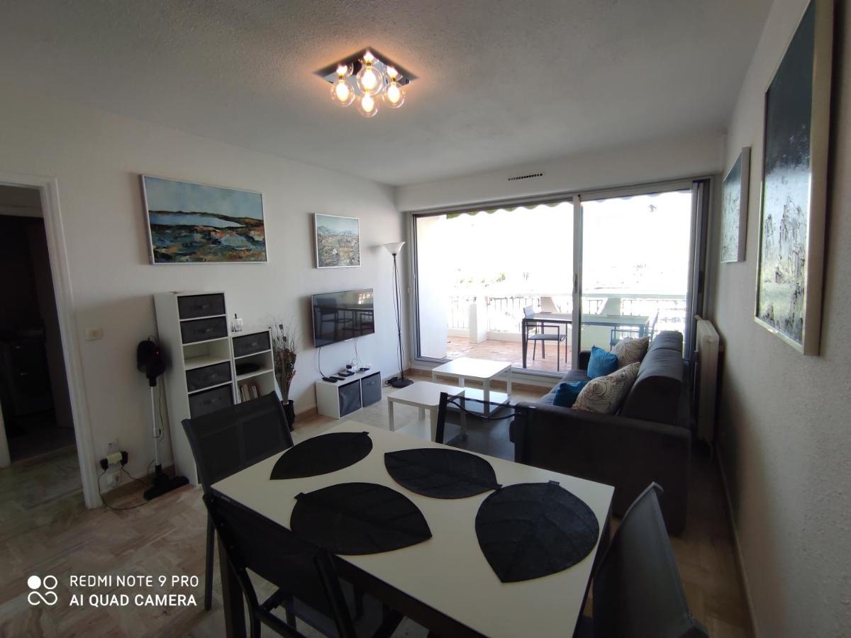 Classe 3 Etoiles - Magnifique Vue Sur Le Port - Wifi Et Clim Λα Γκραντ-Μοτ Εξωτερικό φωτογραφία