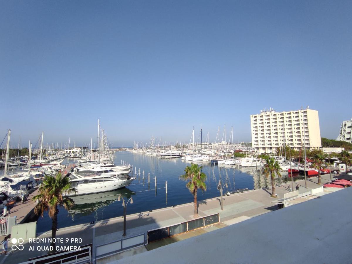 Classe 3 Etoiles - Magnifique Vue Sur Le Port - Wifi Et Clim Λα Γκραντ-Μοτ Εξωτερικό φωτογραφία